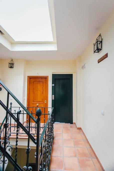 Precioso Apartamento En El Casco Antiguo De Triana Sevilla Exterior foto